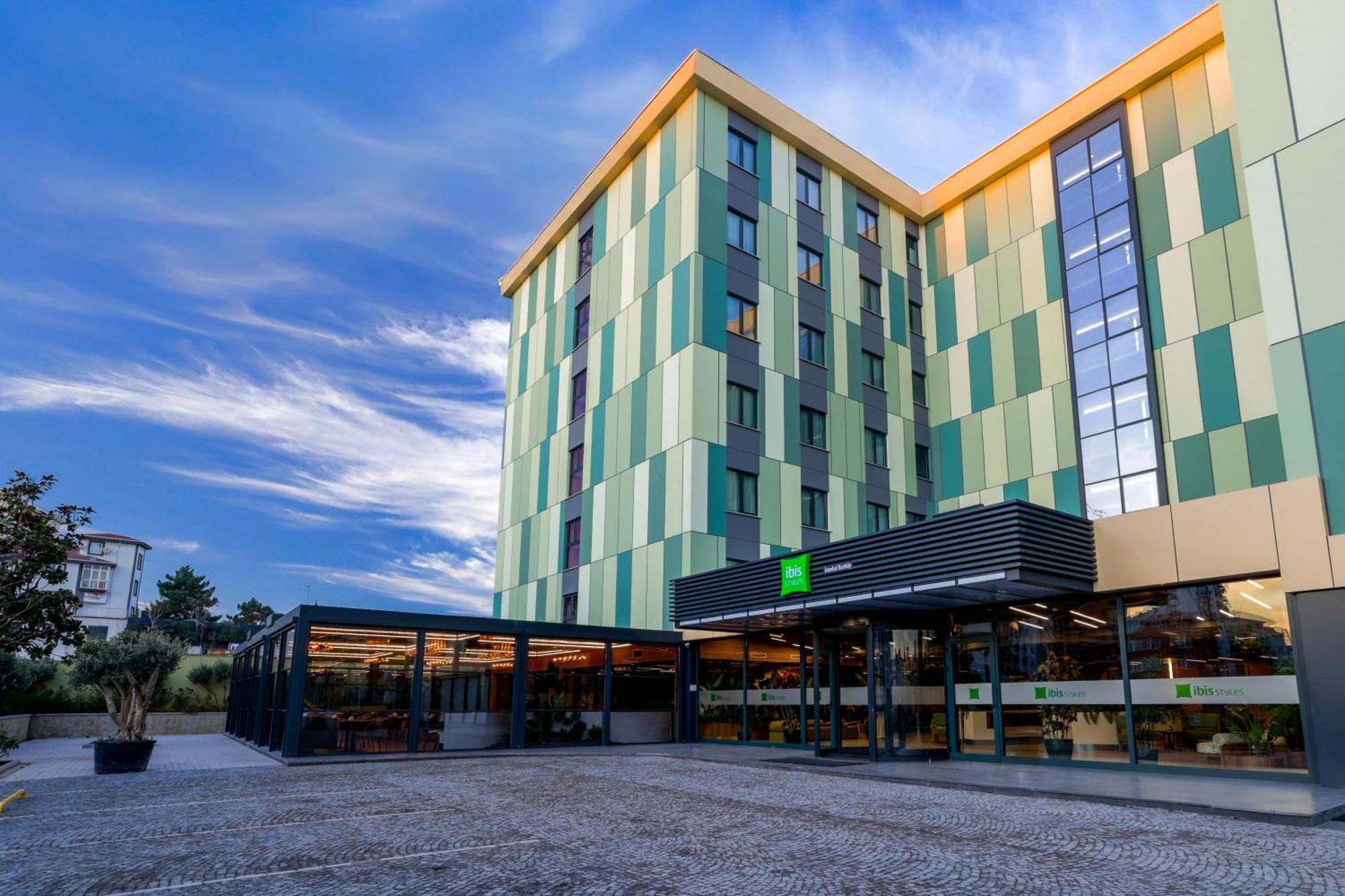 Ibis Styles Istanbul Kurtkoy Hotel Exterior photo